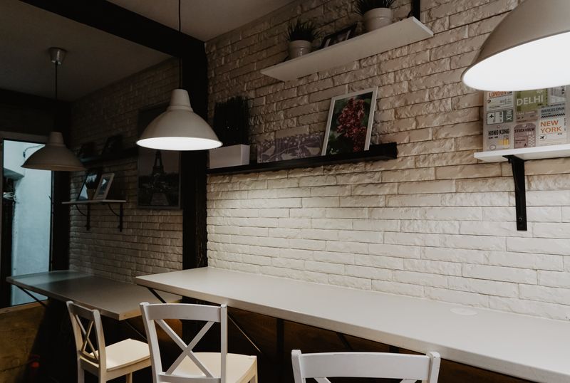 via 313 franchise restaurant interior